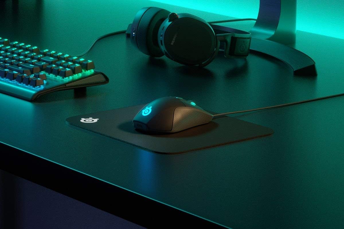 SteelSeries QcK Gaming Mouse Pad - Small Cloth - Optimized For Gaming Sensors
