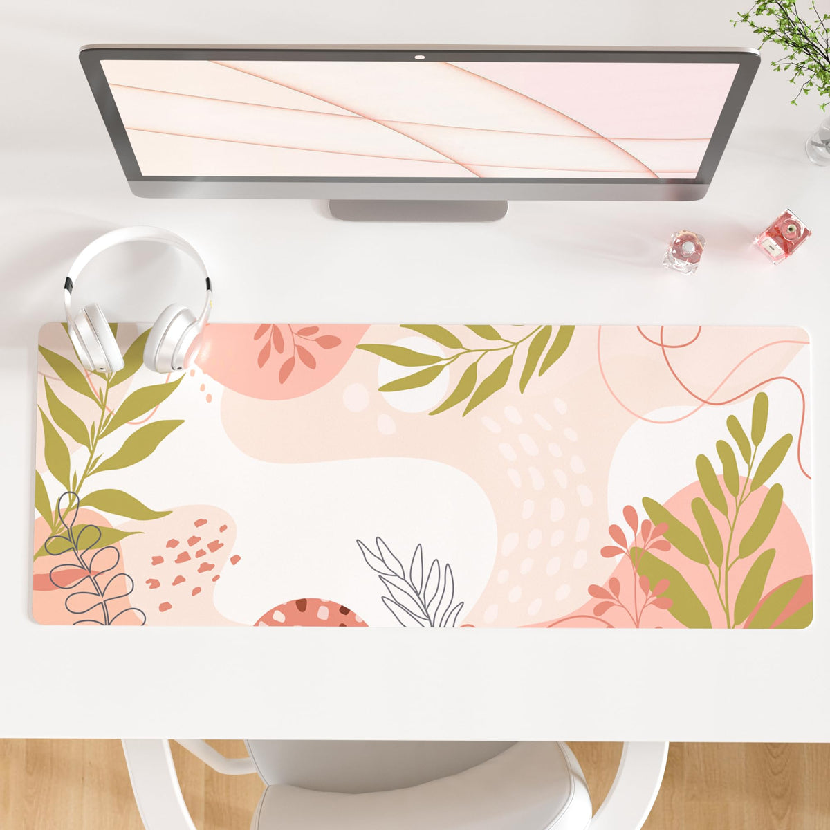 QiyI PU Leather Large Mouse Pad, Office Decor, 31.5" x 15.7", Rose Gold